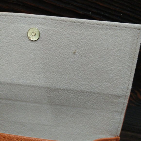 Tory Burch Sunglass Holder - Picture 3 of 8